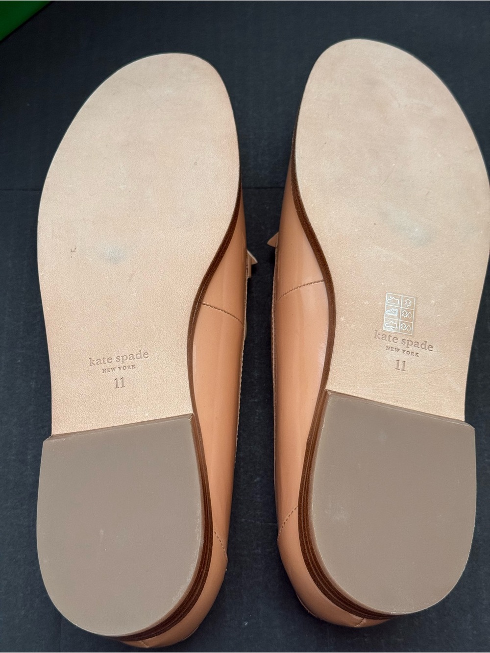 kate spade Beige Bow Leather Loafers Size 11 NEW - Picture 9 of 13